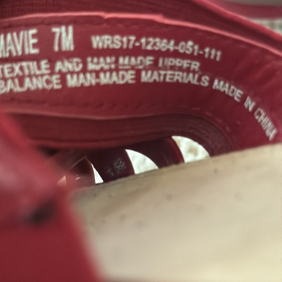 YUU Women's Red Sandals Slides made for Comfort Women's Size 7 NWOT - Picture 6 of 7